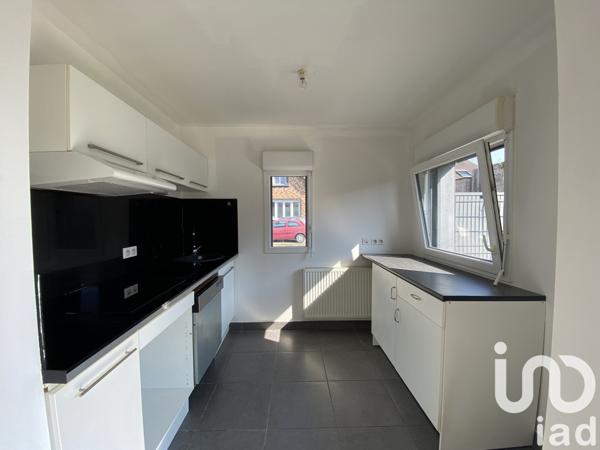 Maison 3 pièces de 81 m² à Seclin (59113)