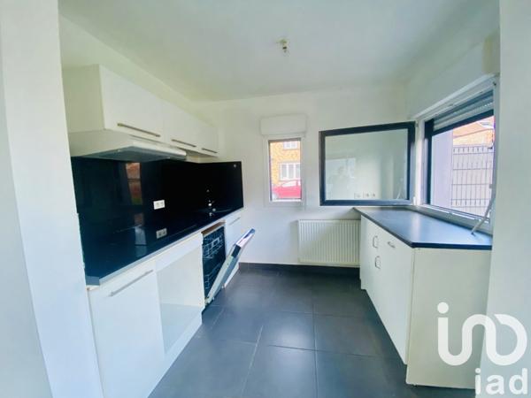 Maison 3 pièces de 81 m² à Seclin (59113)