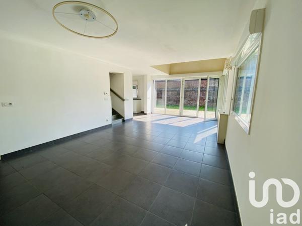 Maison 3 pièces de 81 m² à Seclin (59113)