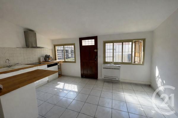 Appartement F3 à vendre  3 pièces - 60,83 m2 LA SEYNE SUR MER - 83