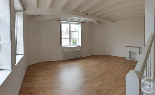 Immeuble à vendre  230 m 2   CASTRES  - 81