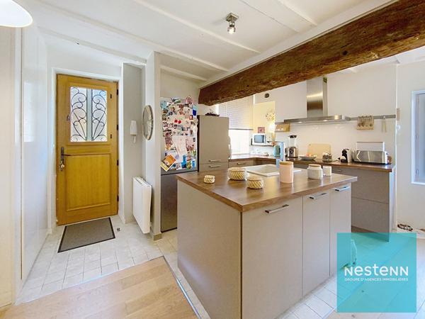 2 minutes d'Amboise, charmante maison ancienne à vendre, 3 chambres et jardin