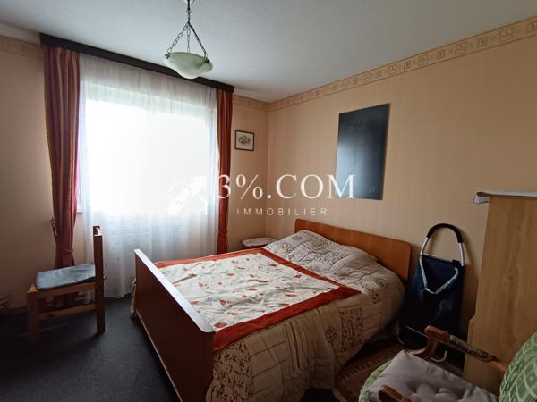 Appartement
                                                                                                                                                                                                                                                                                                                        3 pièce(s)                                                                                                                                                                                                          2 chambre(s)                                                                                                                                                                                                          73  m²