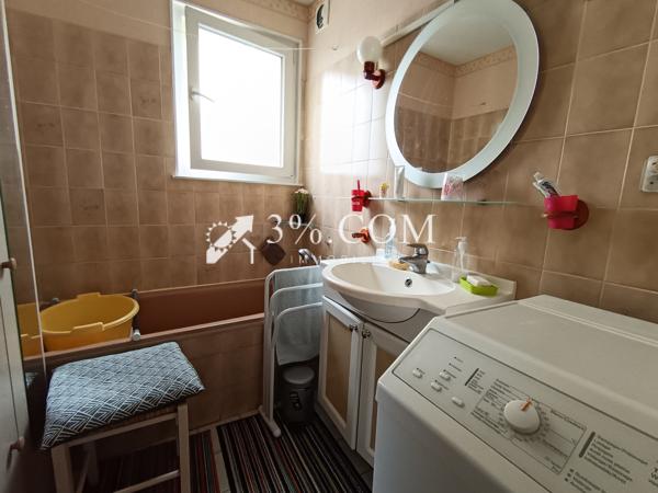 Appartement
                                                                                                                                                                                                                                                                                                                        3 pièce(s)                                                                                                                                                                                                          2 chambre(s)                                                                                                                                                                                                          73  m²