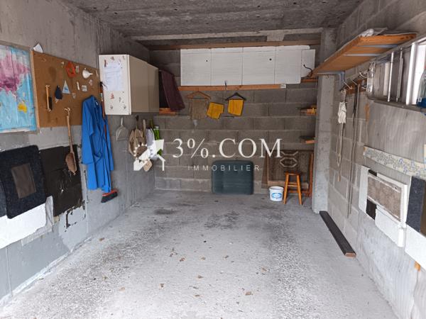 Appartement
                                                                                                                                                                                                                                                                                                                        3 pièce(s)                                                                                                                                                                                                          2 chambre(s)                                                                                                                                                                                                          73  m²