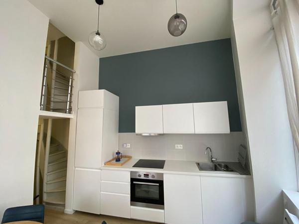 A LOUER : Maison à LILLE • rue Ratisbonne, Square Ratisbonne • 1 165 € CC • Réf. 598-001
