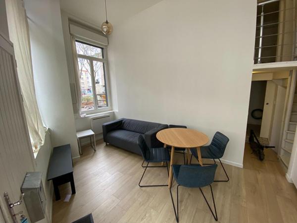 A LOUER : Maison à LILLE • rue Ratisbonne, Square Ratisbonne • 1 165 € CC • Réf. 598-001