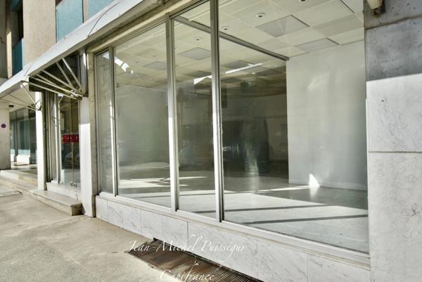 Local/bureau à vendre SAINT GAUDENS (31)