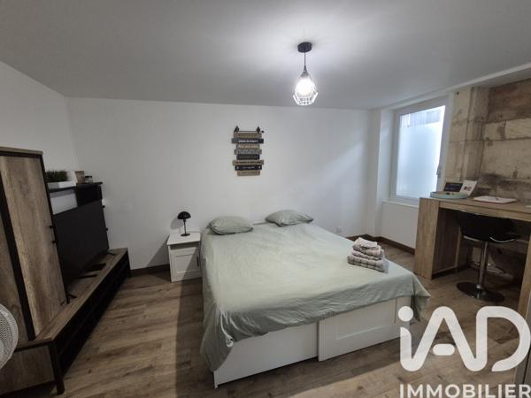 Immeuble à vendre 134 m² Cognac