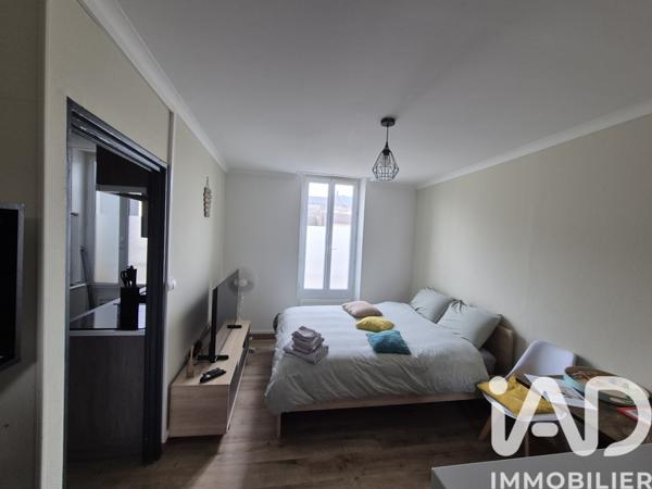 Immeuble à vendre 134 m² Cognac