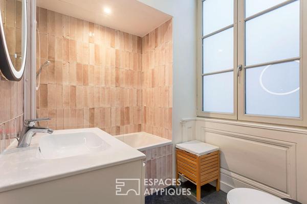 Haussmannien rénové avec balcon quartier Ainay