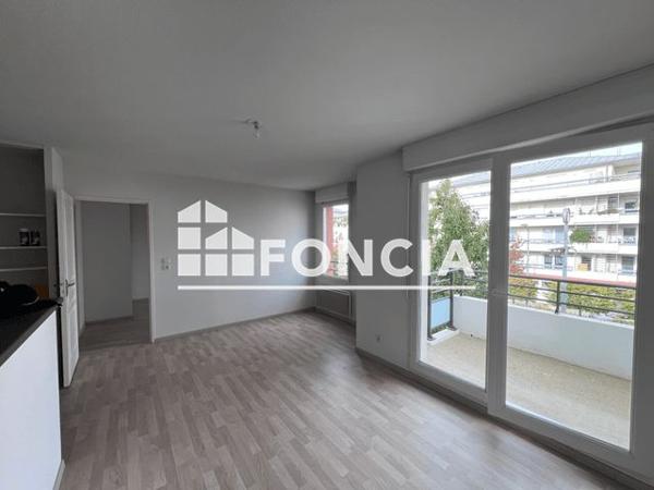 Location Appartement 2 pièces 42.8 m² - 101 AVENUE PIERRE MENDES FRANCE Avrille 49240