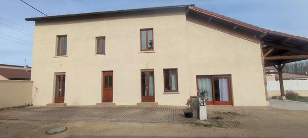 Vente                                                      Maison
                        
                     8 pièces                      245 m2                     à Pont-de-Chéruy