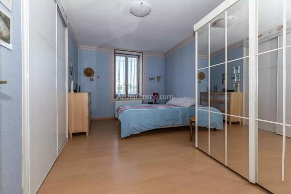 Vente Maison 8 pièces 245 m2 à Pont-de-Chéruy