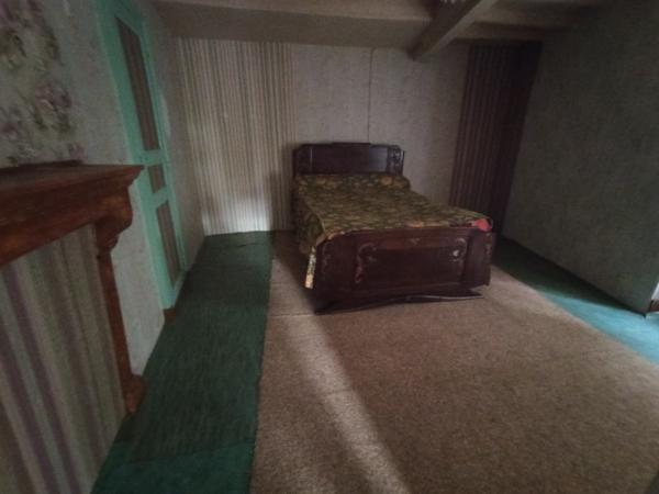 Maison de bourg avec joli terrain