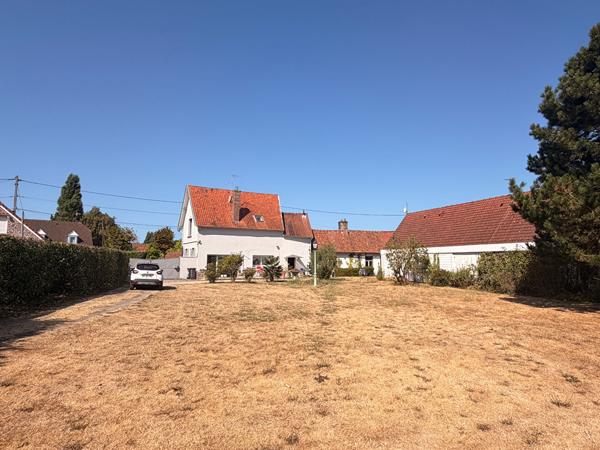 Maison CUCQ TREPIED 5 pièces 166 m²