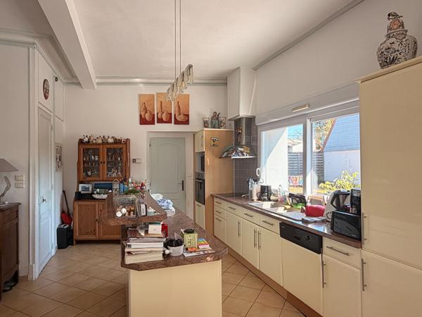 Maison CUCQ TREPIED 5 pièces 166 m²
