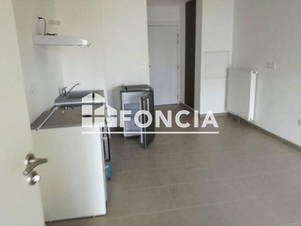 Location Studio 22.3 m² - 13 RUE DU MANEGE Thionville 57100