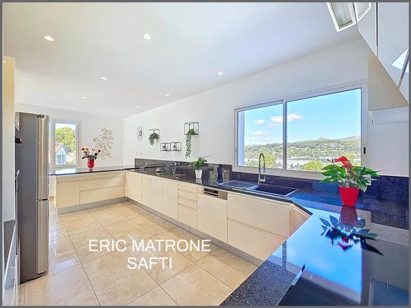 Magnifique maison 6 pièces 175 m²