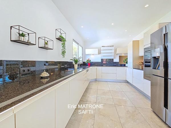 Magnifique maison 6 pièces 175 m²