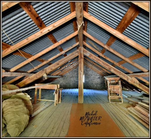 Dpt Hautes Alpes (05), à vendre AIGUILLES maison P3