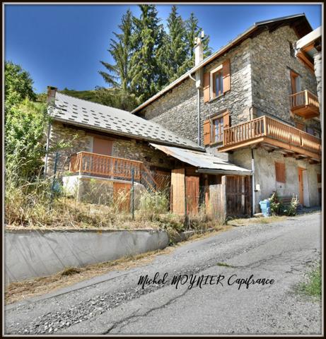 Dpt Hautes Alpes (05), à vendre AIGUILLES maison P3