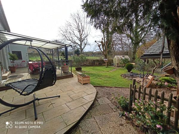 Maison de bourg, superbes prestations, 135 m², trois chambres, bord de rivière