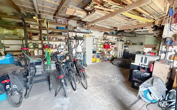 Maison à vendre    3 pièces •  La Rochelle