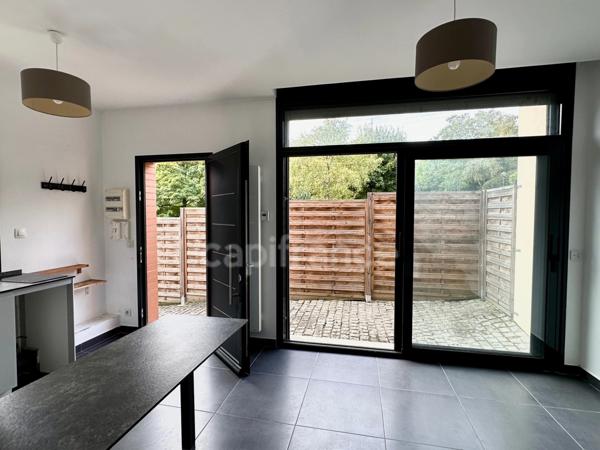 Maison et jardin à vendre 2 pièces LE MESNIL LE ROI (78)