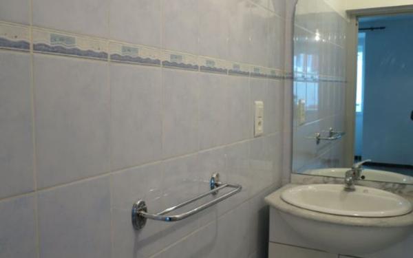 Appartement à louer    1 pièce •  Villeneuve-de-Berg