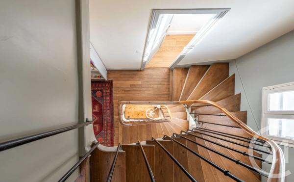 Maison à vendre  7 pièces - 141,88 m 2   ST MAUR DES FOSSES  - 94