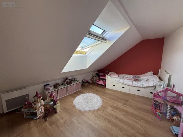 Maison à vendre à Longué-Jumelles dans le Maine-et-Loire (49160), ref : 49037-1155