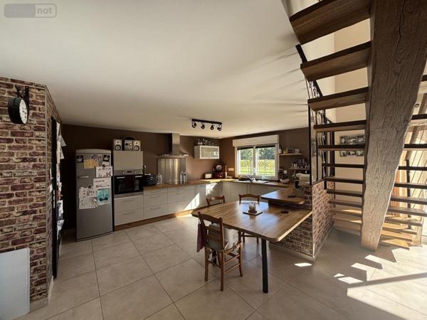 Maison à vendre à Longué-Jumelles dans le Maine-et-Loire (49160), ref : 49037-1155