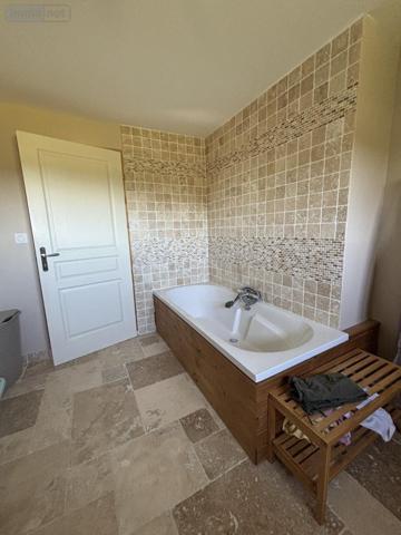 Maison à vendre à Longué-Jumelles dans le Maine-et-Loire (49160), ref : 49037-1155