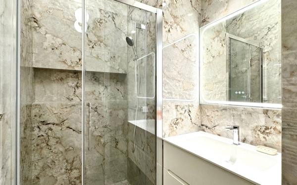 Appartement à vendre    5 pièces •  Nice