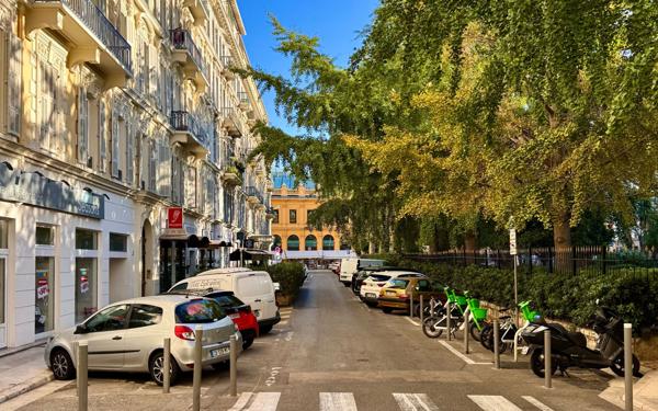 Appartement à vendre    5 pièces •  Nice