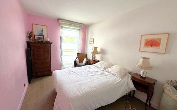 Appartement à louer    5 pièces •  Le Chesnay