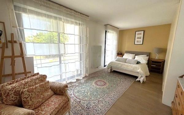 Appartement à louer    5 pièces •  Le Chesnay