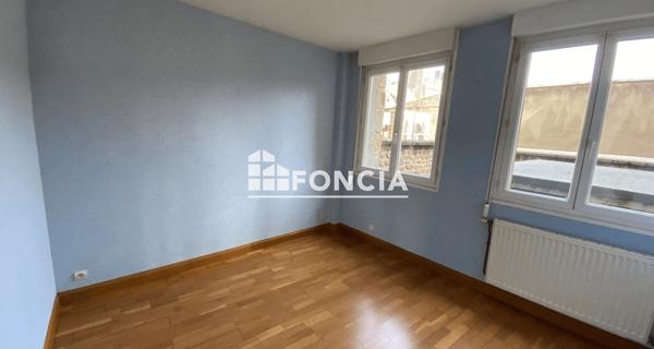 Location Appartement 3 pièces 78 m² - Flers 61100
