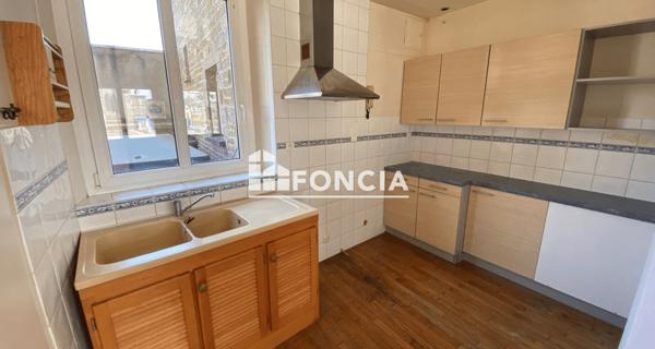 Location Appartement 3 pièces 78 m² - Flers 61100