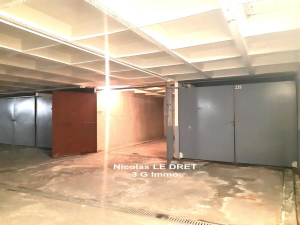 Vente / Garage / Parking