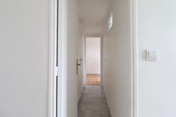 Appartement 3 pièces 32.20 m2 - PARIS XIII BNF