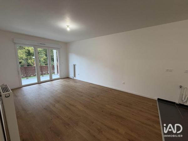 Location appartement 3 pièces 59 m² Dammarie-les-Lys