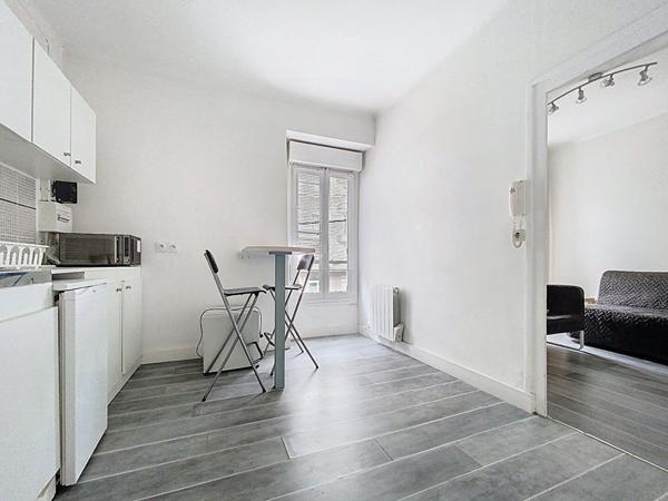 APPARTEMENT, QUARTIER SAINT-JACQUES, TRAMWAY, BUS, TRANSPORTS, ECOLES, COLLEGES, LYCEES