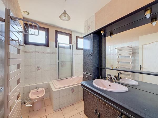 Maison de plain-pied - Terrain d'exception de 6 350 m²