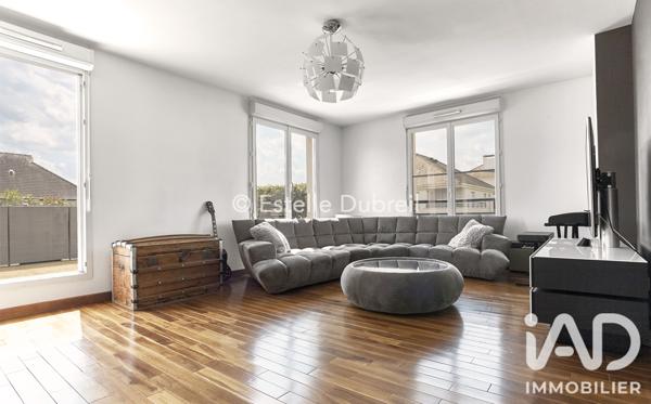 Appartement à vendre 5 pièces 101 m² Montigny-le-Bretonneux