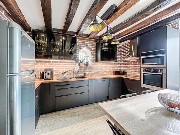 Maison - 3 pièces - 106 m²