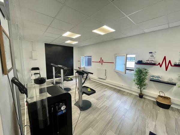 Bureaux à louer à ISNEAUVILLE 76230