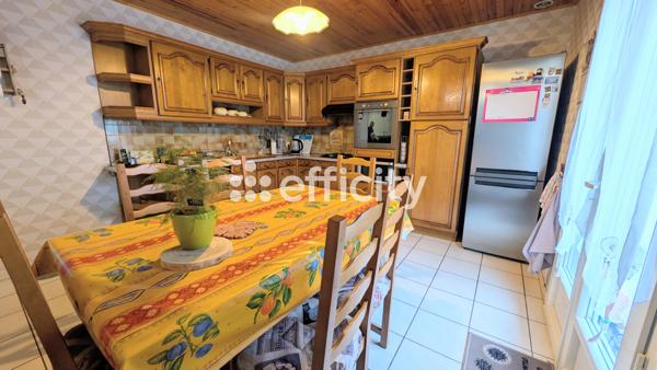 Maison 6 pièces - 158 m²