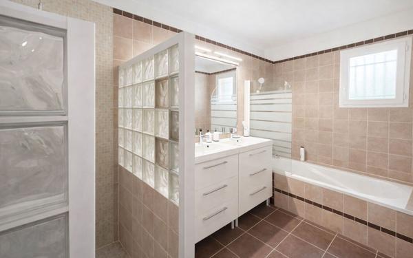 Maison à vendre    4 pièces •  Beaucaire